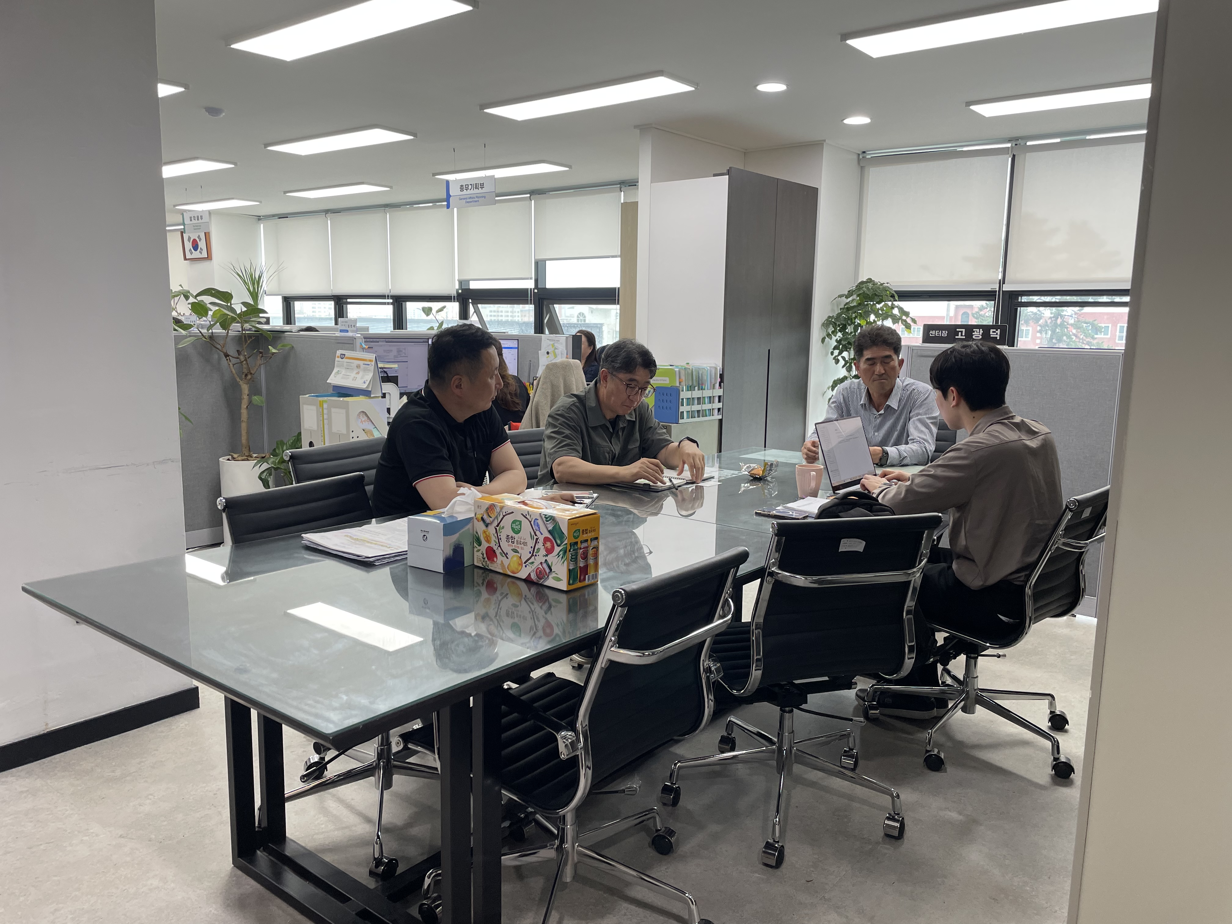 KakaoTalk_20250516_172436094_03.jpg
