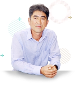 센터장 사진